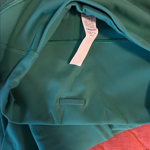 lululemon athletica Teal Leggings NWT size 6 - Picture 3 of 5